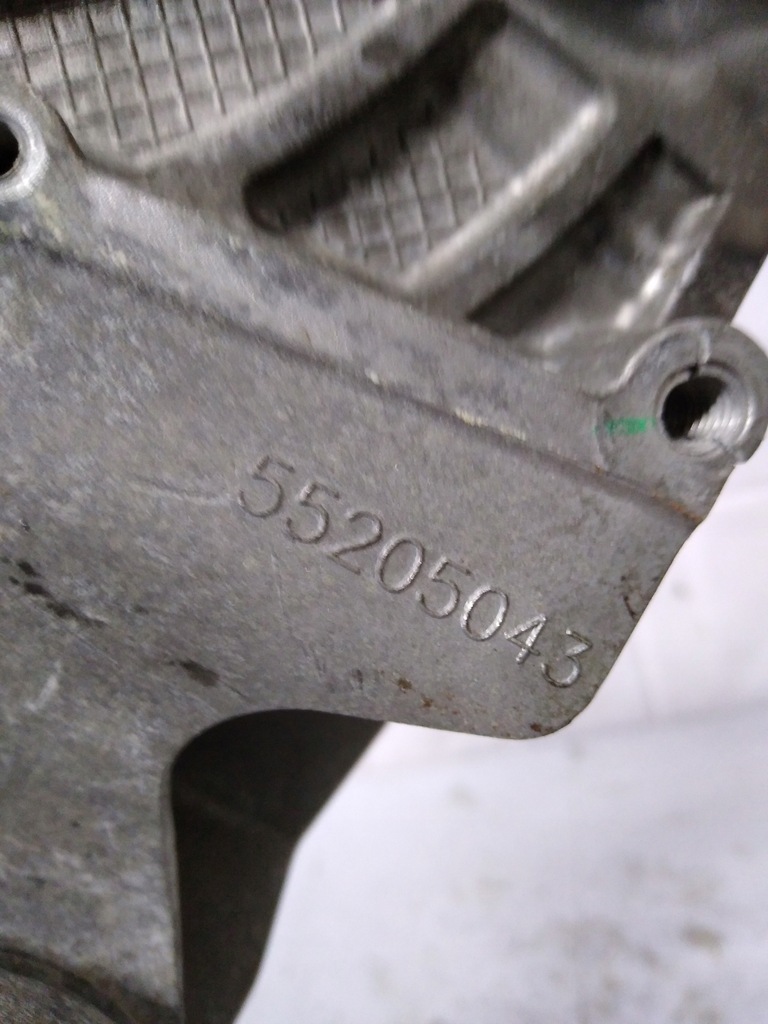 фото №6, Кронштейн насоса alfa romeo mito 1.6 jtd 55205043