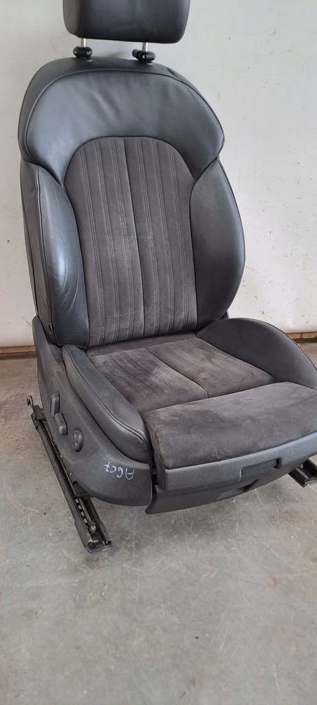 фото №8, Сиденья алькантара sedan электрический kpl audi a6 c7