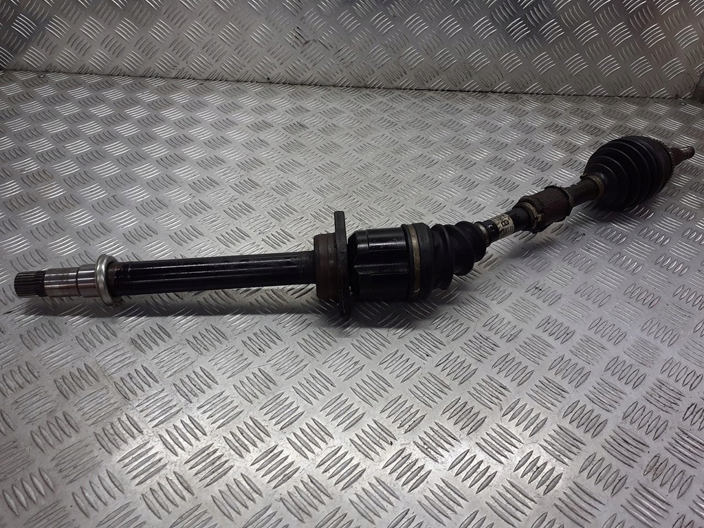 фото №1, Приводной вал правая передняя toyota corolla verso 2.2 d4d