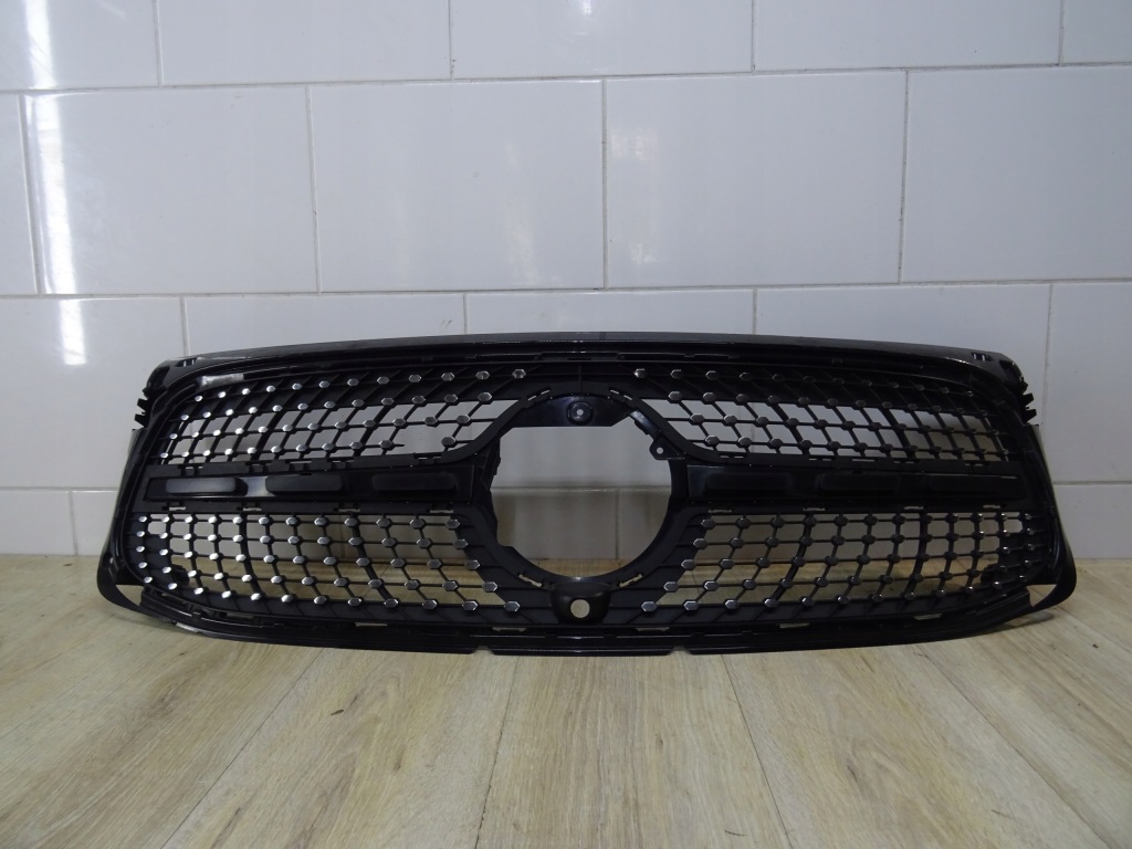 Купити Mercedes x247 glb решітка радіатора решітка радіатора amg a2478885900 llu