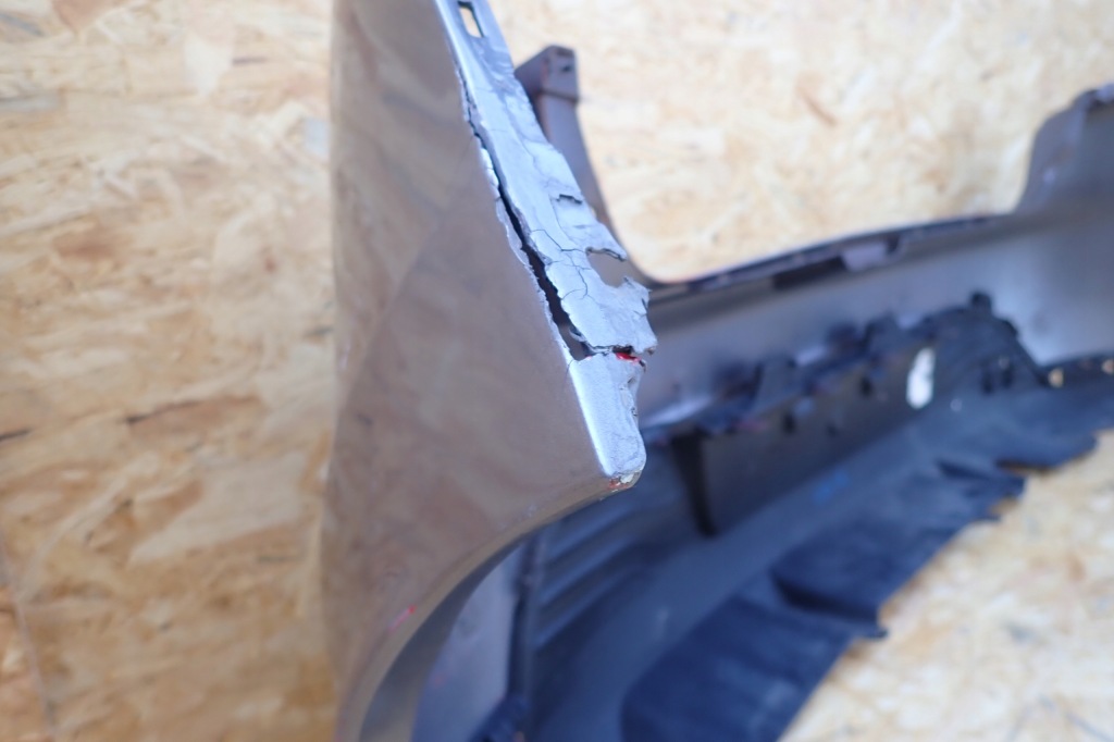 Бампер задні задній renault clio iv hb рестайлінг  pdc Оригінал