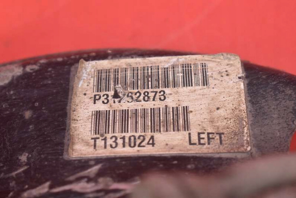 фото №9, Поворотный кулак ступица левая задняя volvo xc90 1 i 2.4 d5 185 km 4x4 06-14