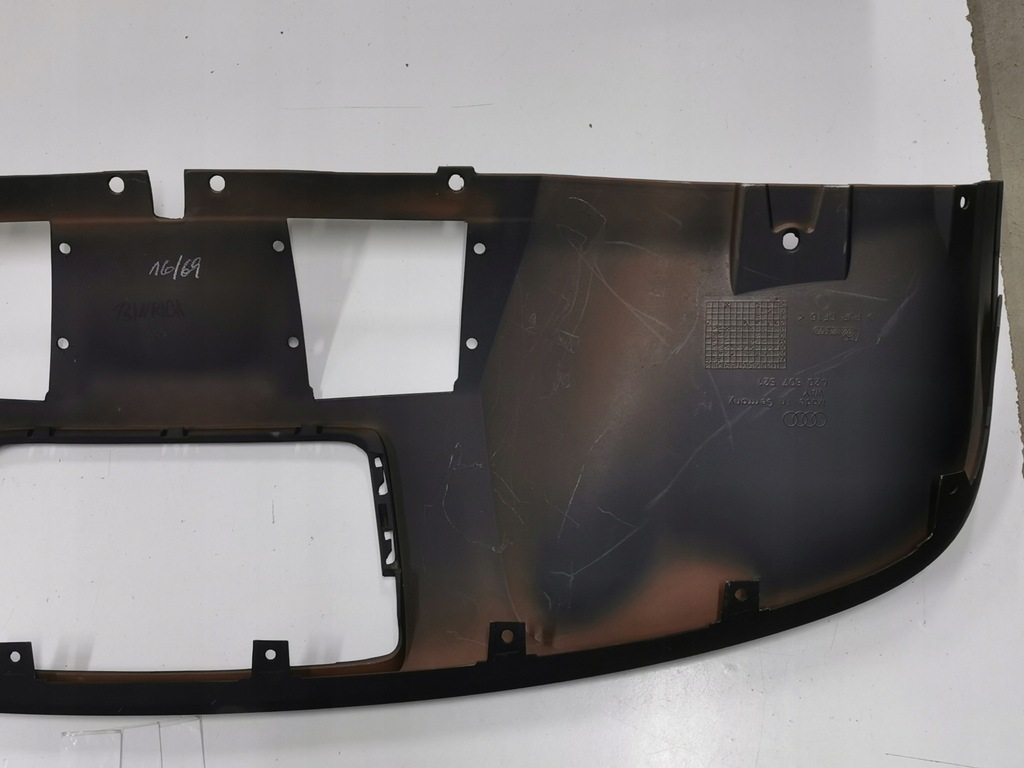 фото №10, Накладка, дифузор, спойлер бампера заднього audi r-8 420