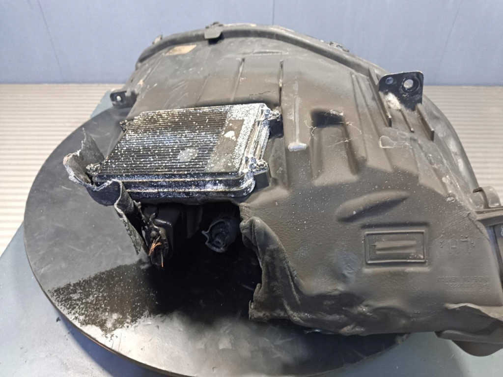 Фара лівий перед європа led 0020203810 рестайлінг  tesla model s Доставка