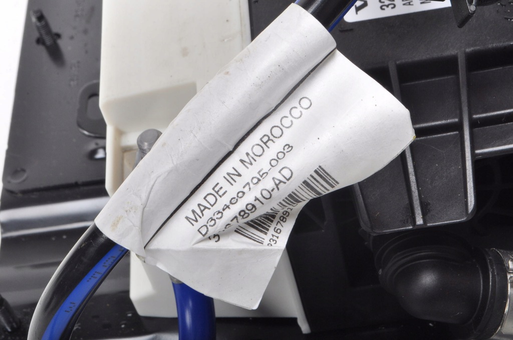 фото №8, Volvo xc90 ii акумулятор акумулятор 32300454 31693667 31698492 31698529