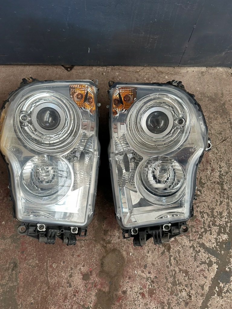 Купить Лампа фара правый перед mercedes arocs ксенон a9618207861