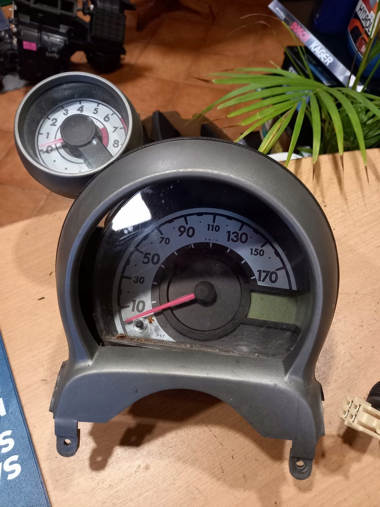 фото №8, Лічильник + корпус citroen c1