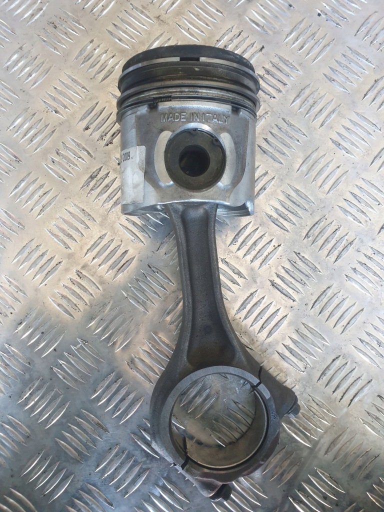фото №1, Поршень с шатун iveco eurocargo tector 3.9 - 5.9
