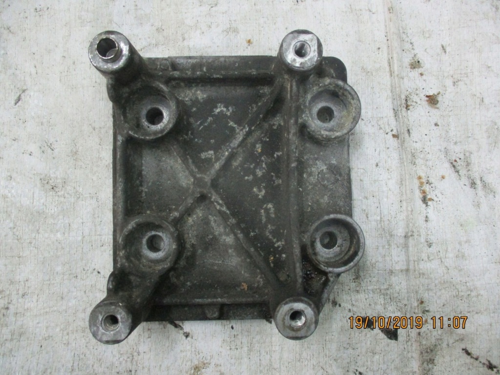 Купити Citroen peugeot кронштейн компресора 9636693780