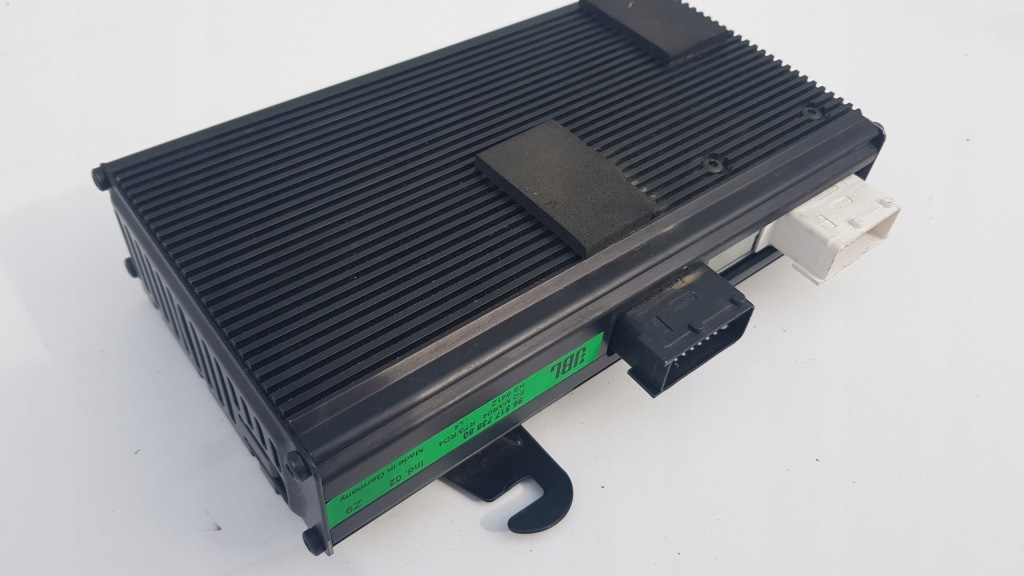 фото №4, Підсилювач радіо jbl peugeot 607 eu