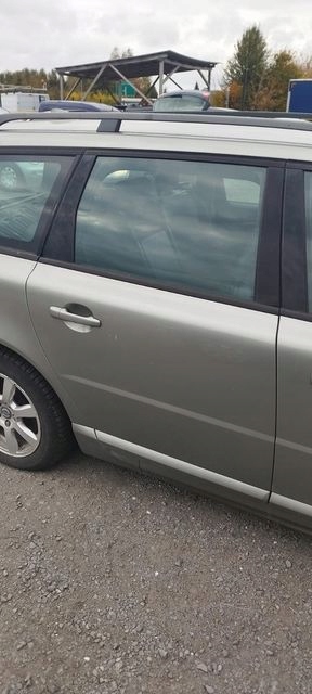 фото №1, Volvo v70 iii lift двері правий задня 471-46