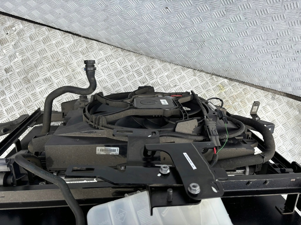 фото №5, Радиатор комплект renault master iv 4 e-tech org