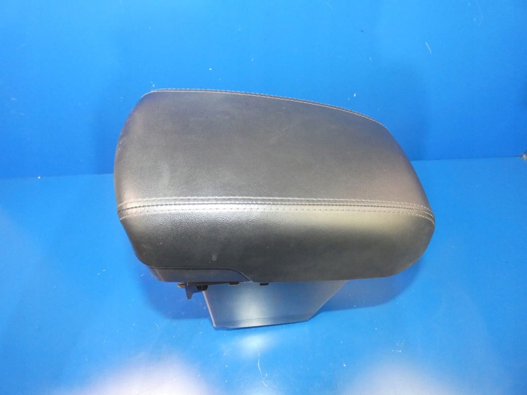 фото №1, Hyundai ix35 подлокотник перед кожа