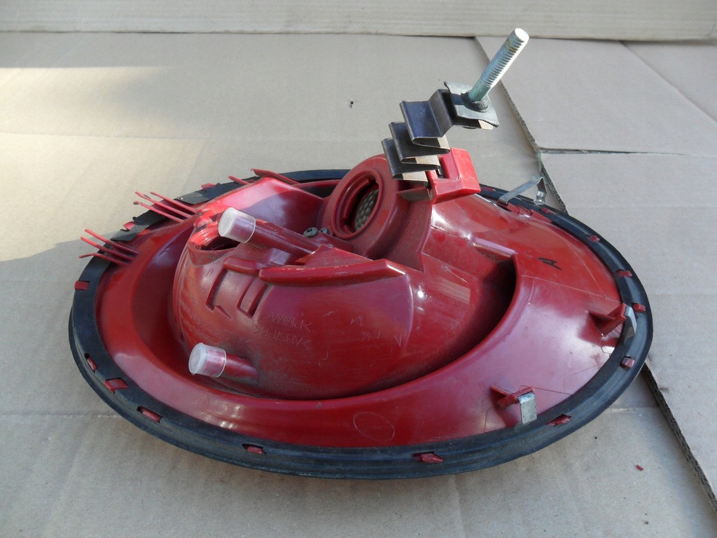 фото №12, Vw new beetle lift 06- лампа ліва задня 1c0945095m