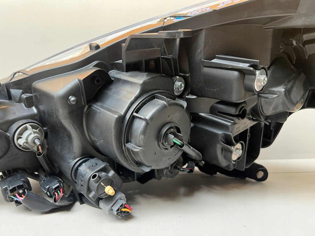 фото №11, Лампа передняя правая peugeot 4007 обычная линза