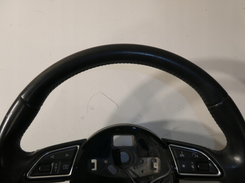 фото №6, Audi q3 8u воздуховод трёхспицевая 8u0124b