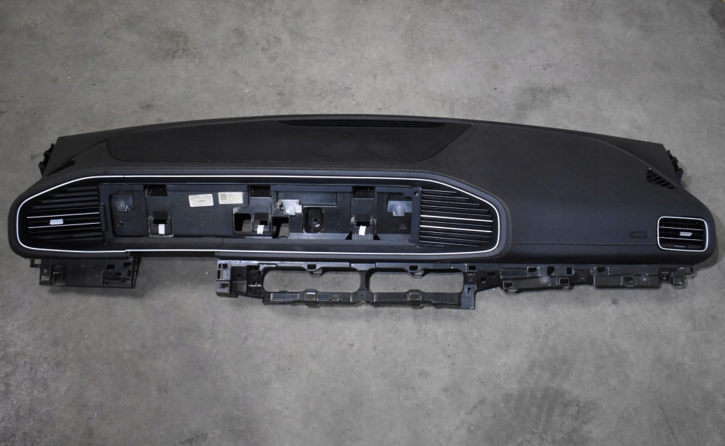 фото №1, Консоль mercedes gls x167 gle w167 кожа серая нитка 1