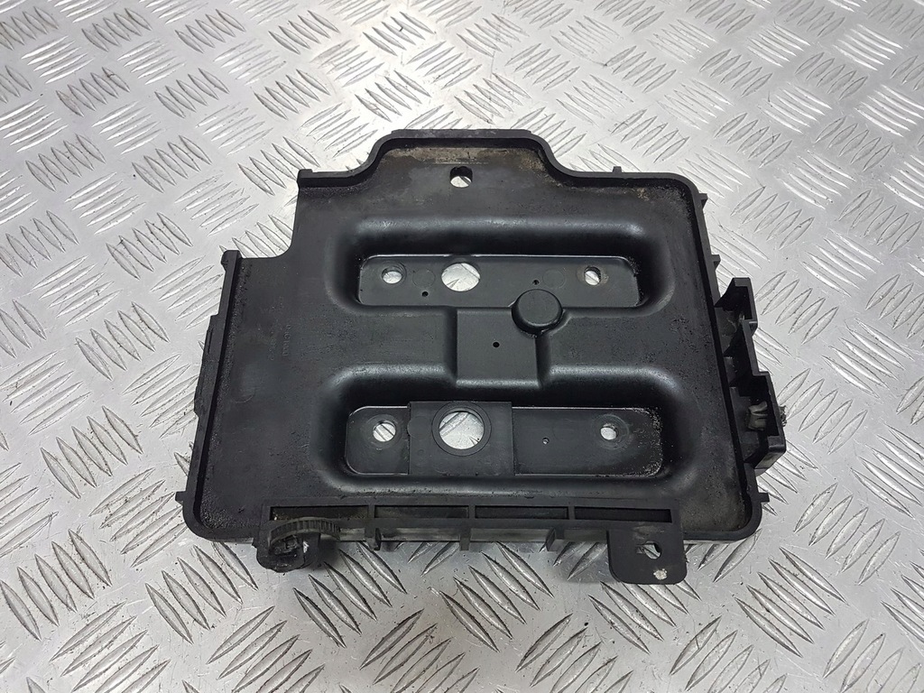 фото №1, Основание аккумулятор hyundai getz 1.6