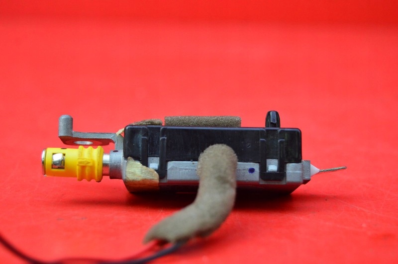 фото №5, Усилитель антенны 96270-f2000 hyundai elantra 6 vi lift 19-20