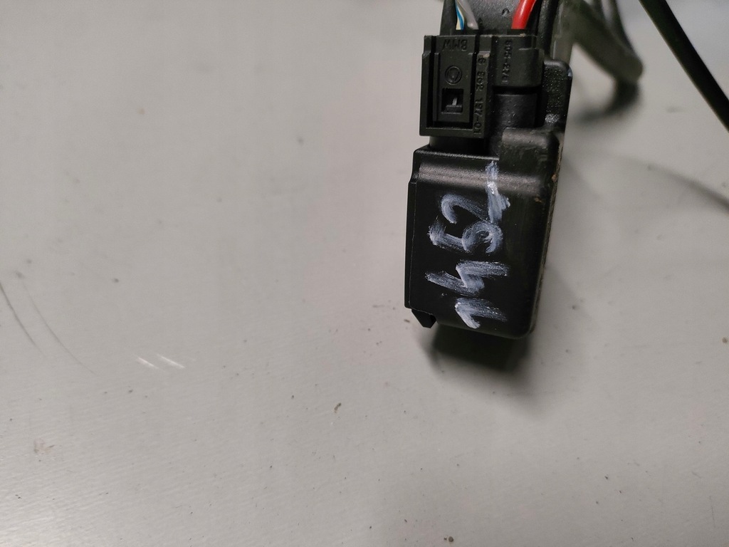 фото №4, Bmw e87 e81 lift клемма минусовая 9123571