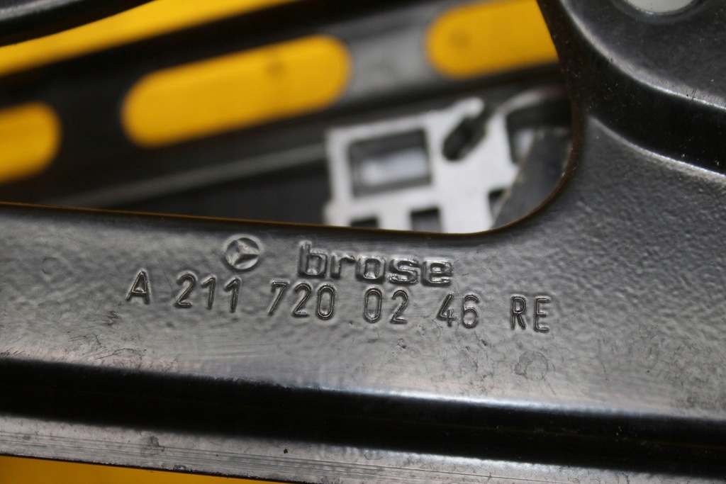 фото №7, Механізм скло правий перед w211 a2117200246