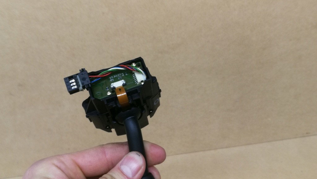 фото №6, Mercedes w221 выключатель поворотники