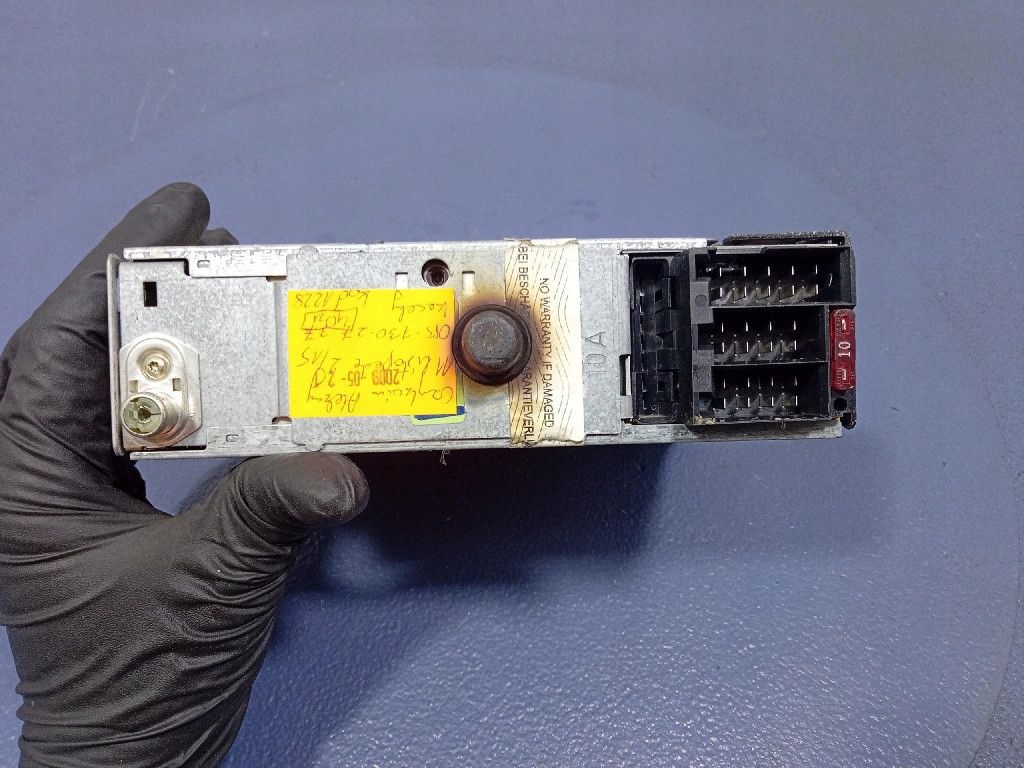 Vw passat b4 golf 3 радіо заводський касети gamma 1h0035186 в Україні