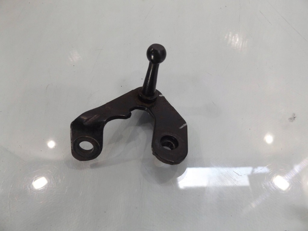 Купить Modus 1,5dci крепеж крышка двигателя 460599