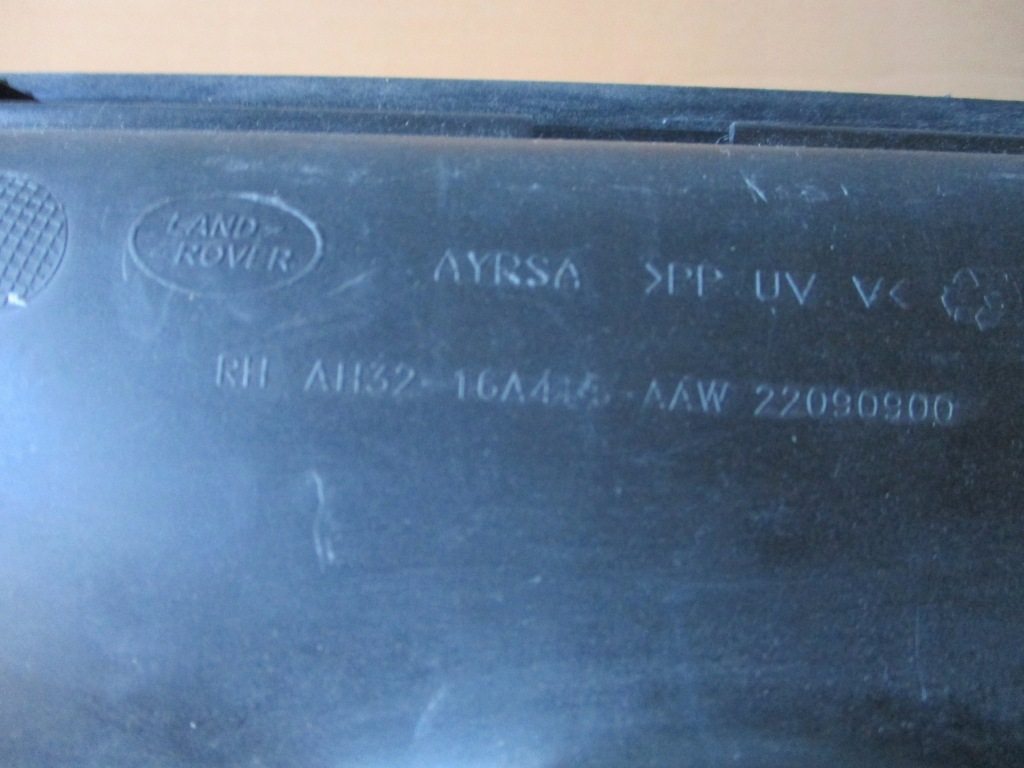 фото №4, Молдинг крыла правая range rover sport l320 ah32-