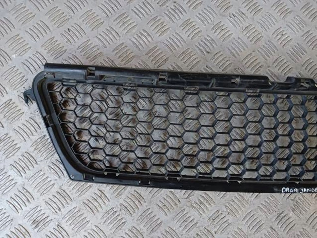 фото №6, M10 8200735103 решётка радиатора решётка радиатора бампера dacia sandero