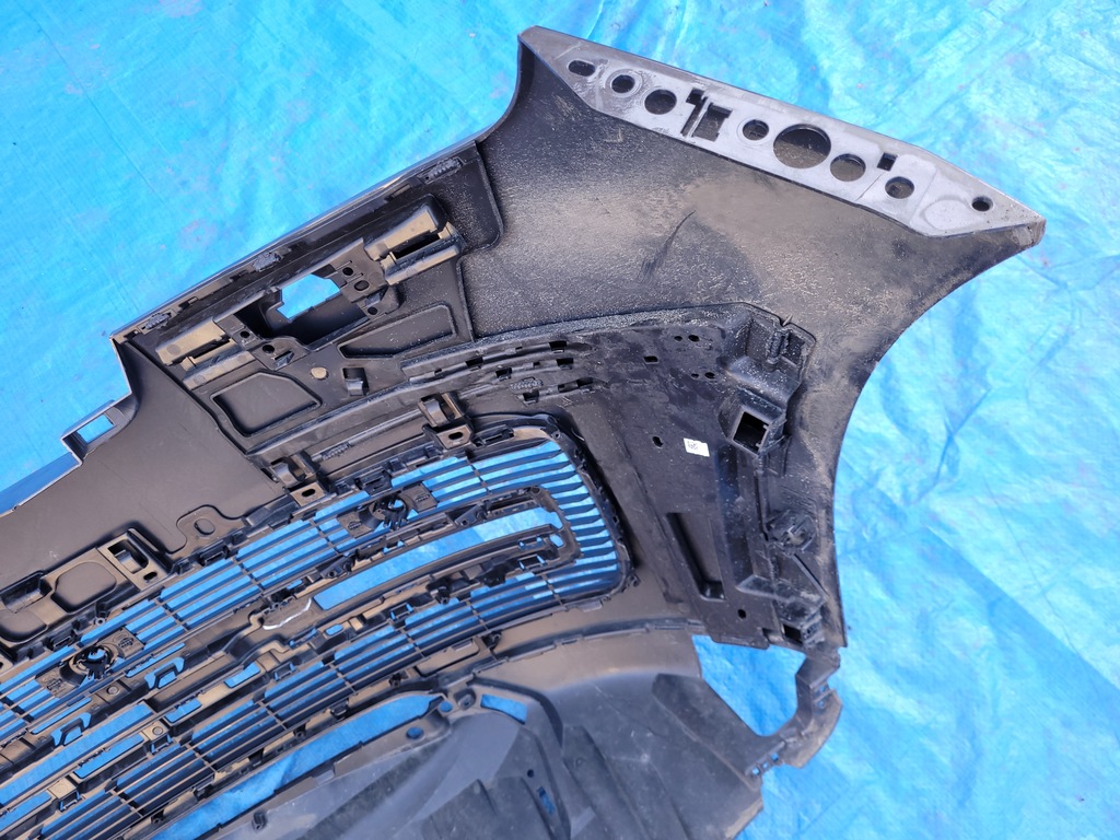 фото №9, Range rover v vogue l460 | бампер перед решётка решётка радиатора m8e2-17f003-a | 0268