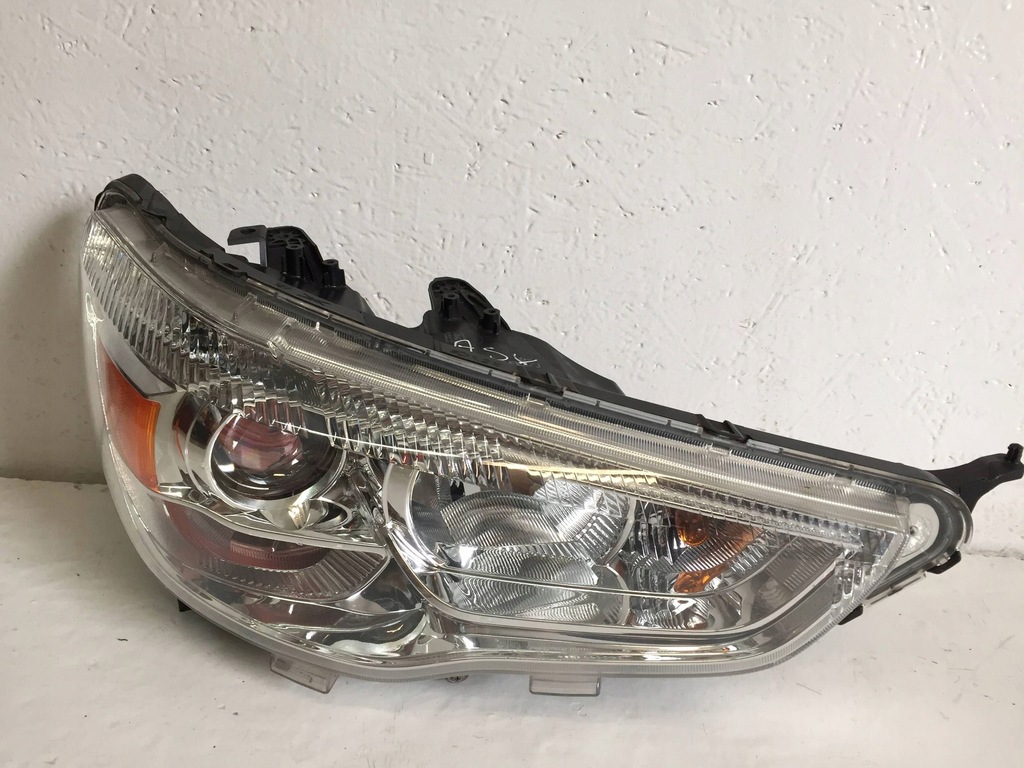 фото №9, Mitsubishi asx лампа перед правая левая комплект ксенон