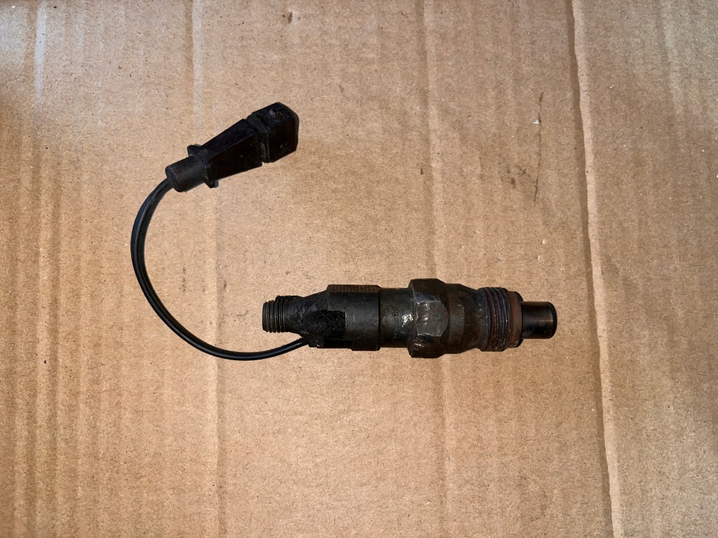 Купить Форсунка инжектор nissan terrano ii 2.7 tdi