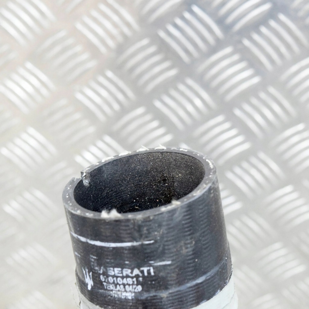 фото №6, Maserati levante 2020 левая сторона wąż / труба интеркулер