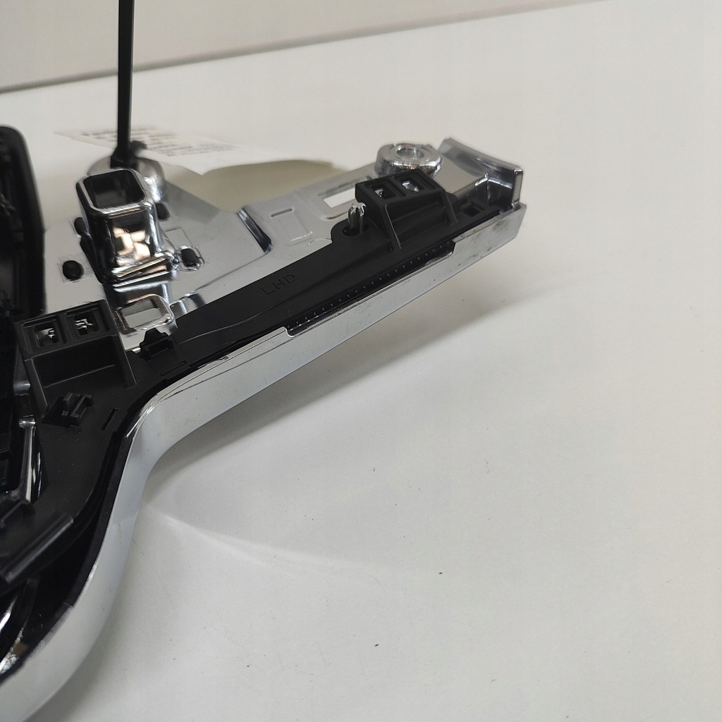 фото №10, Volvo s90, v90 2018 форсунки / ґрати обдув панелі приладової панелі