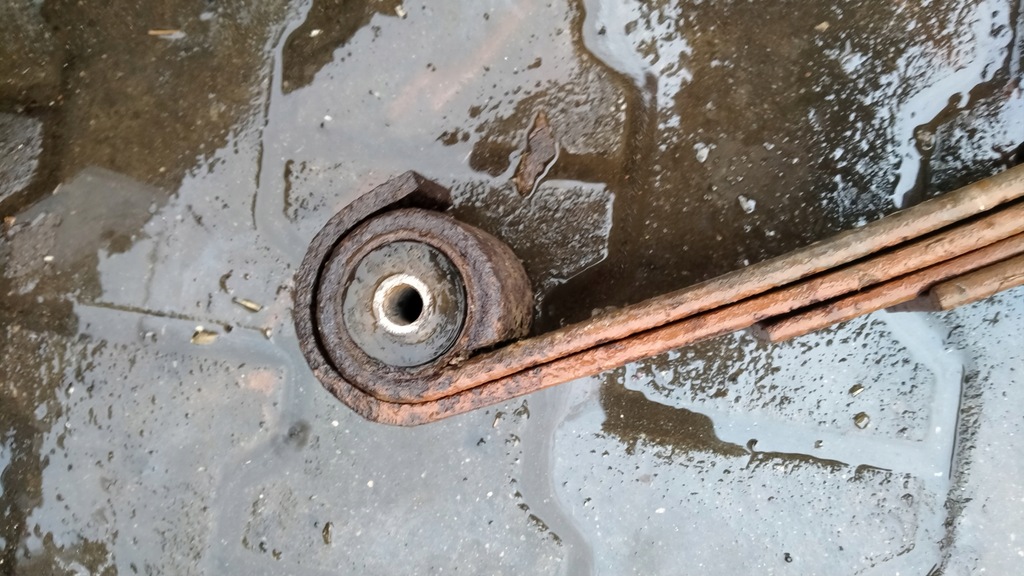 фото №7, Lublin iii рессора задний 7 щетка