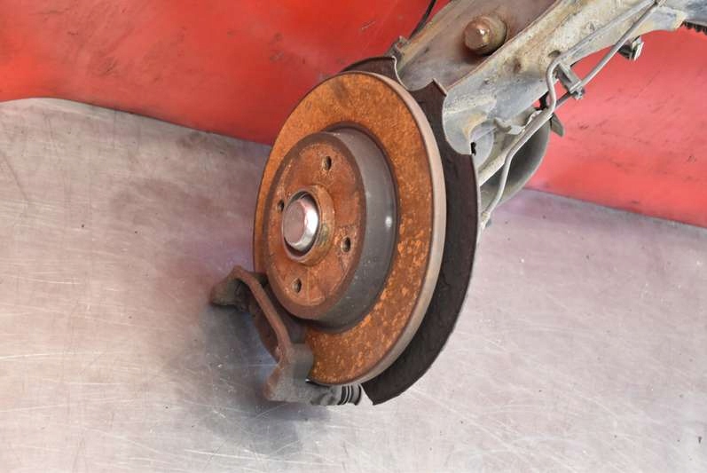 фото №8, Oś задняя задняя балка citroen c4 picasso 1 i 2.0 hdi 136 km 06-13