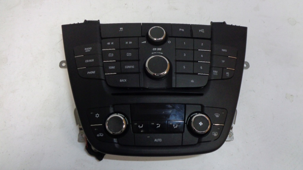 фото №1, Opel insignia a панель радіо кондиціонера 13273095