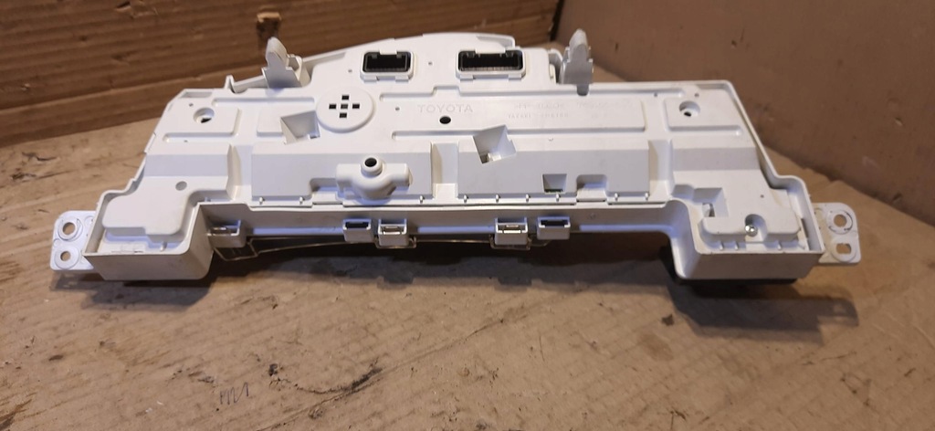 фото №6, Счетчик приборы спидометр uk toyota iq 769166590