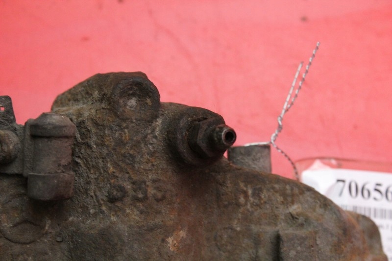 фото №6, Супорт гальмівний правий задня mercedes vito w638 2.2 cdi 102 km 96-03