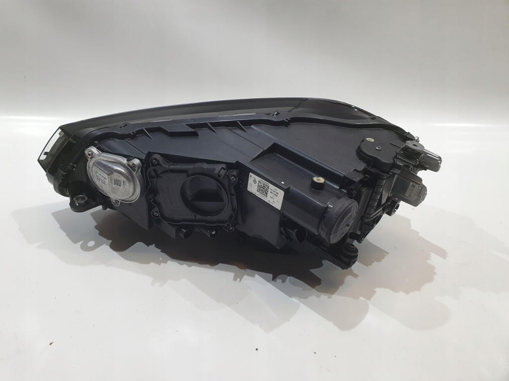 фото №5, Vw golf sportsvan lift лампа правая full led eu