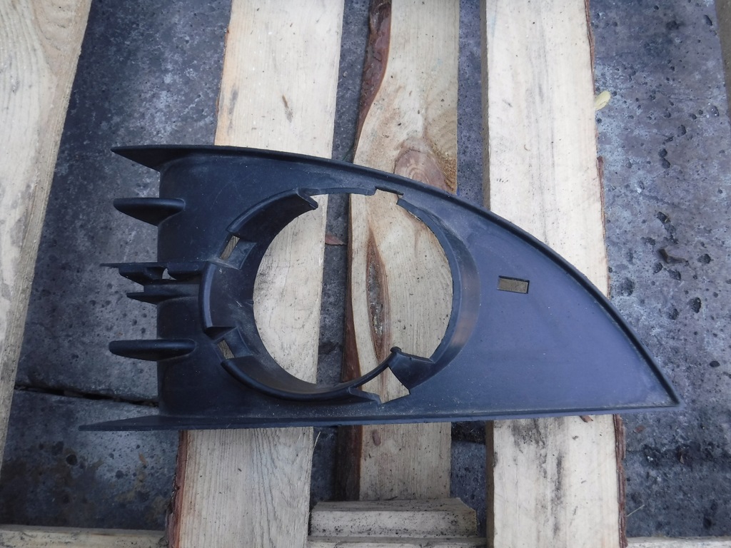 фото №1, Решітка бампера права renault scenic ii p0009512