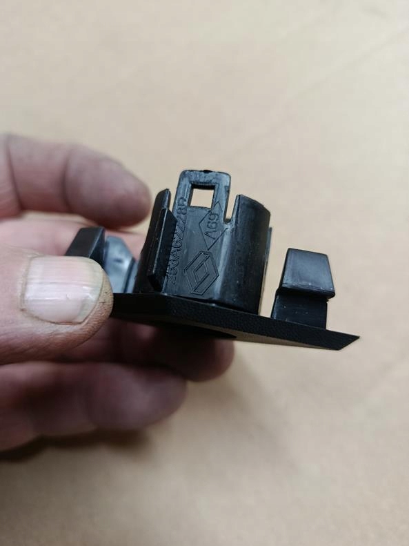 фото №8, Cena za 1 штука ліва lub права кронштейн корзина pdc перед renault clio v