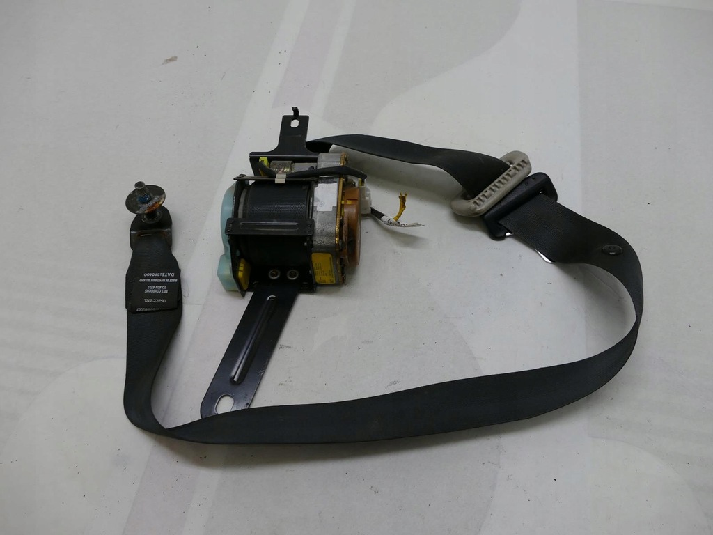 фото №1, Nissan almera tino pas безопасности правый перед