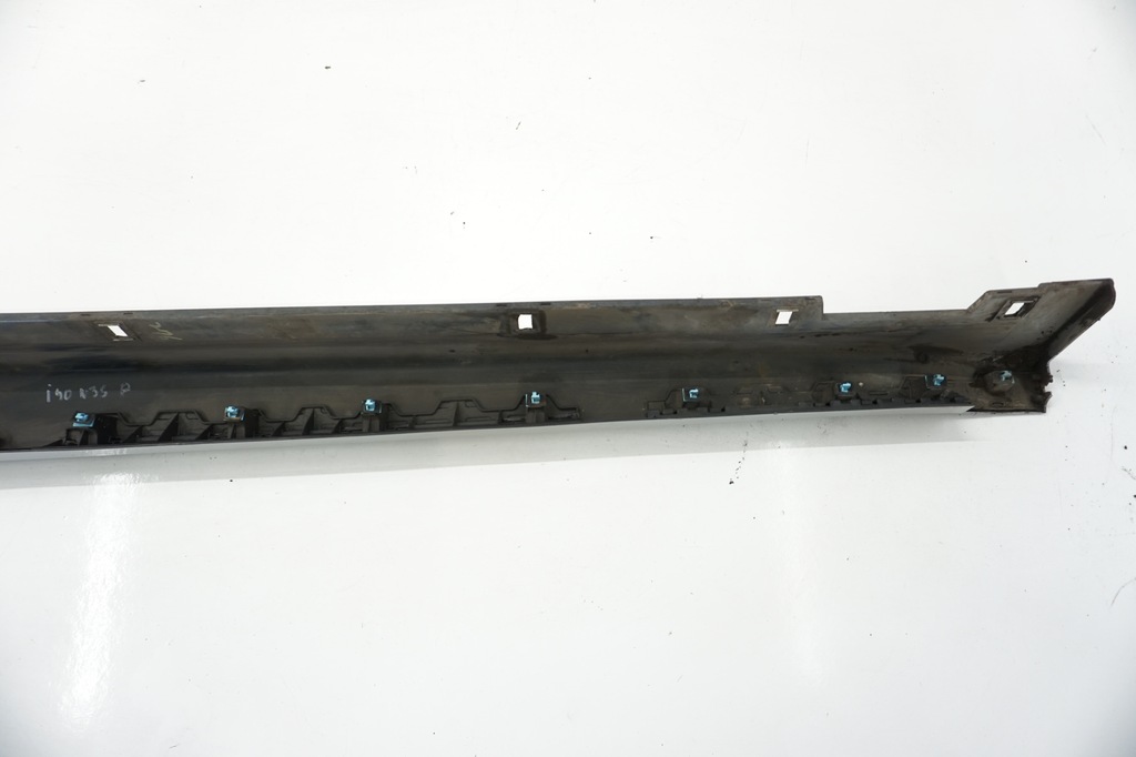 фото №10, Hyundai i40 sedan молдинг порог правая n3s