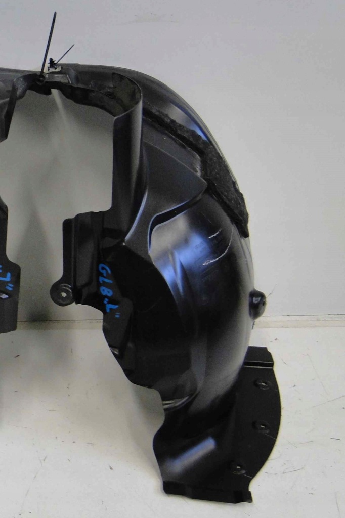 Подкрылок правый перед mercedes eqb w243 glb w247 оригинальный номер a2478841000 Недорого