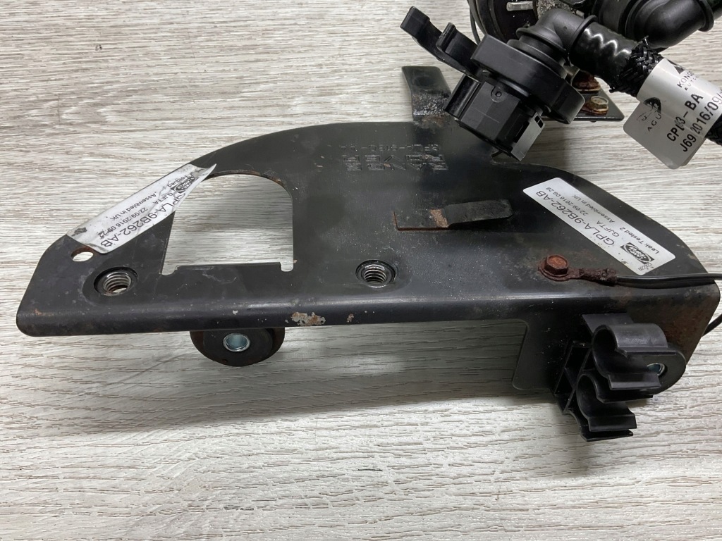 Нагрівач пального range rover l405 gpla9b262ab cpla45611ab Київ