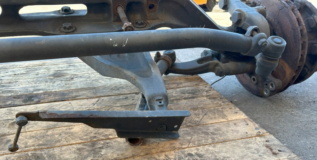 фото №6, Oś ступиця передня mercedes actros mp4 a0003301000