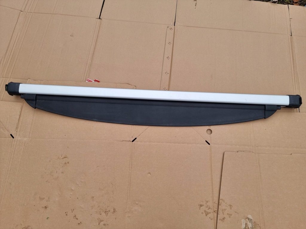 Купити Шторка kia sorento 2 2009-2013 рік оригінальна super стан