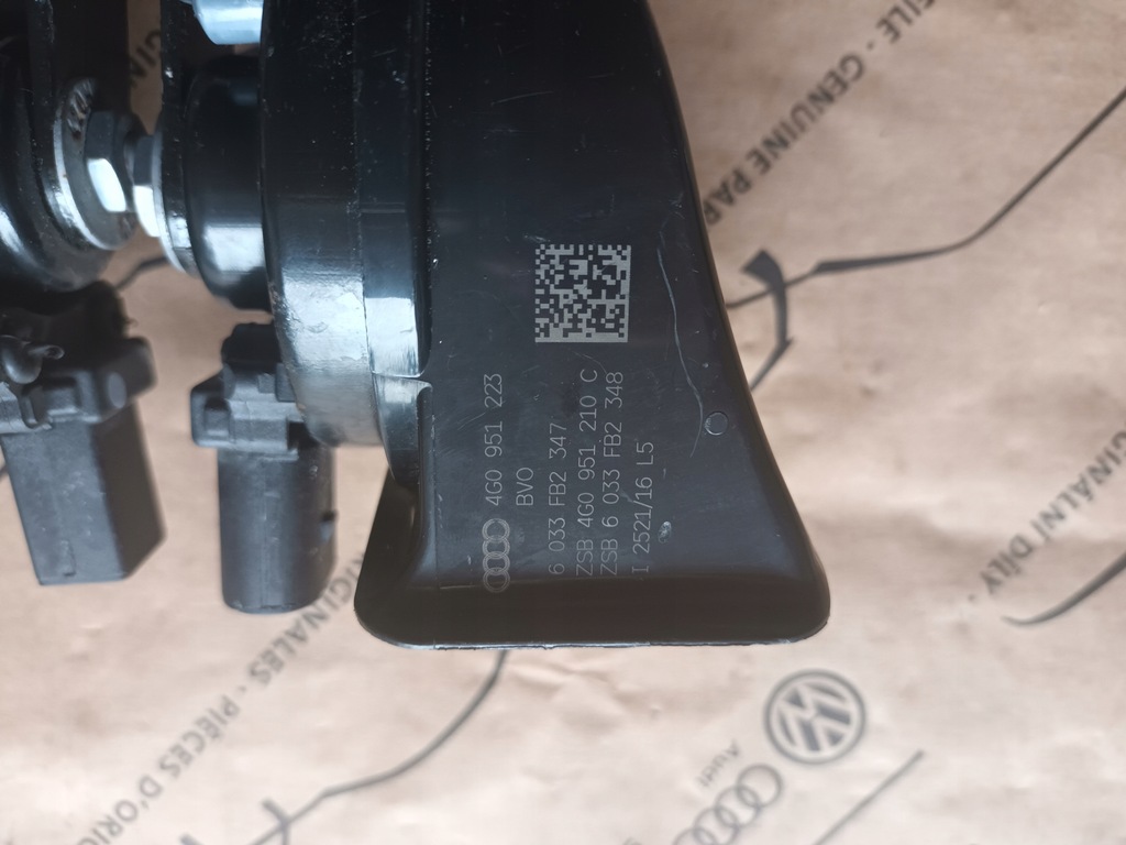 фото №7, Audi a6 c7 a7 сигнал клаксон звуковой правый левый 4g0951223 4g0951221 28km